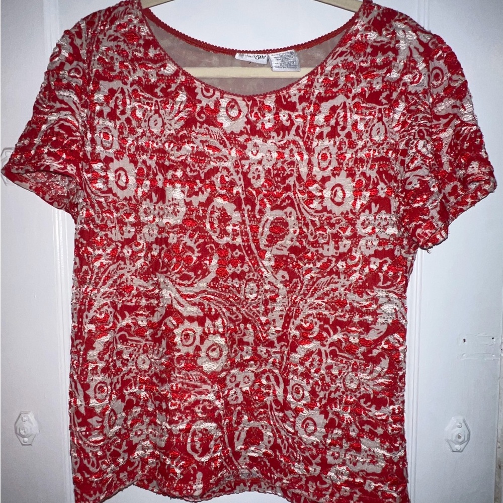 East 5th Red and Tan Fitted Blouse